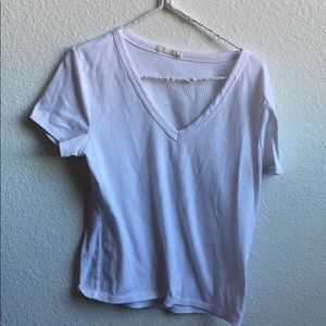 Tilly’s white basic tee shirt 🤍